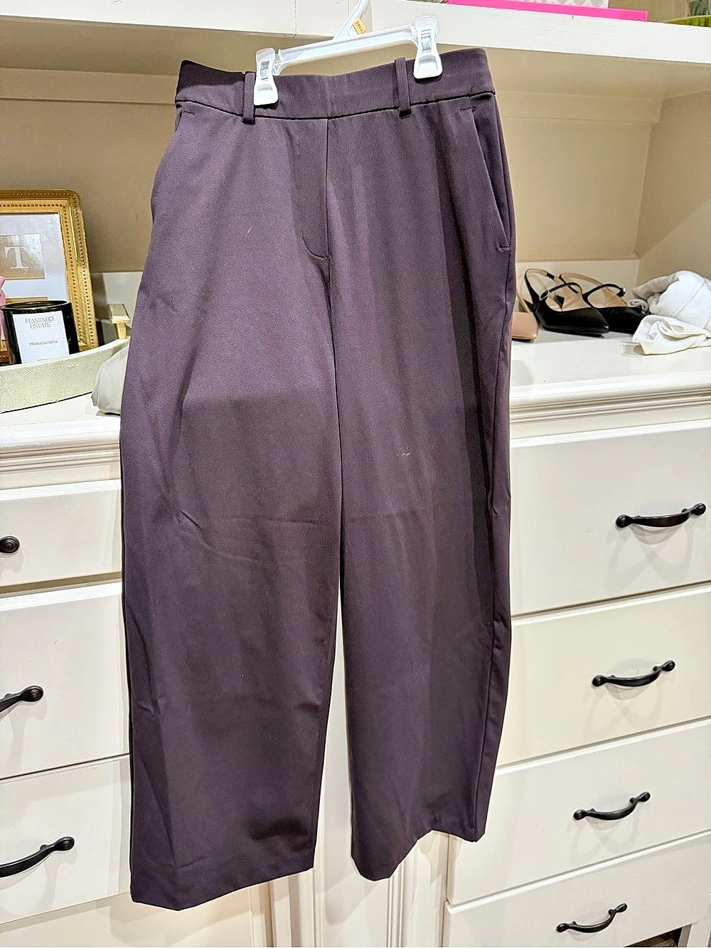 lululemon Daydrift 5-Pocket Wide-Leg Pant Dark Burgundy - Short size 4